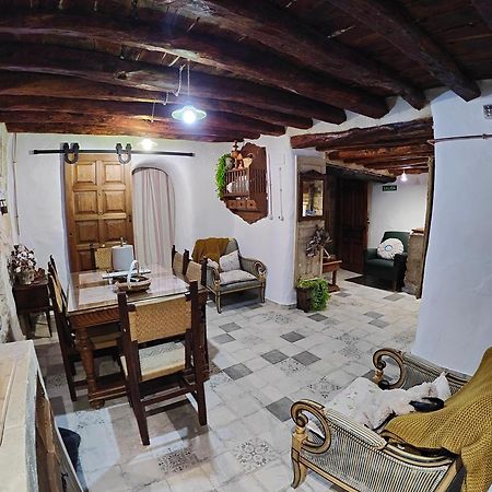 Apartamentos Casa Nino 蒙特弗里奥 外观 照片